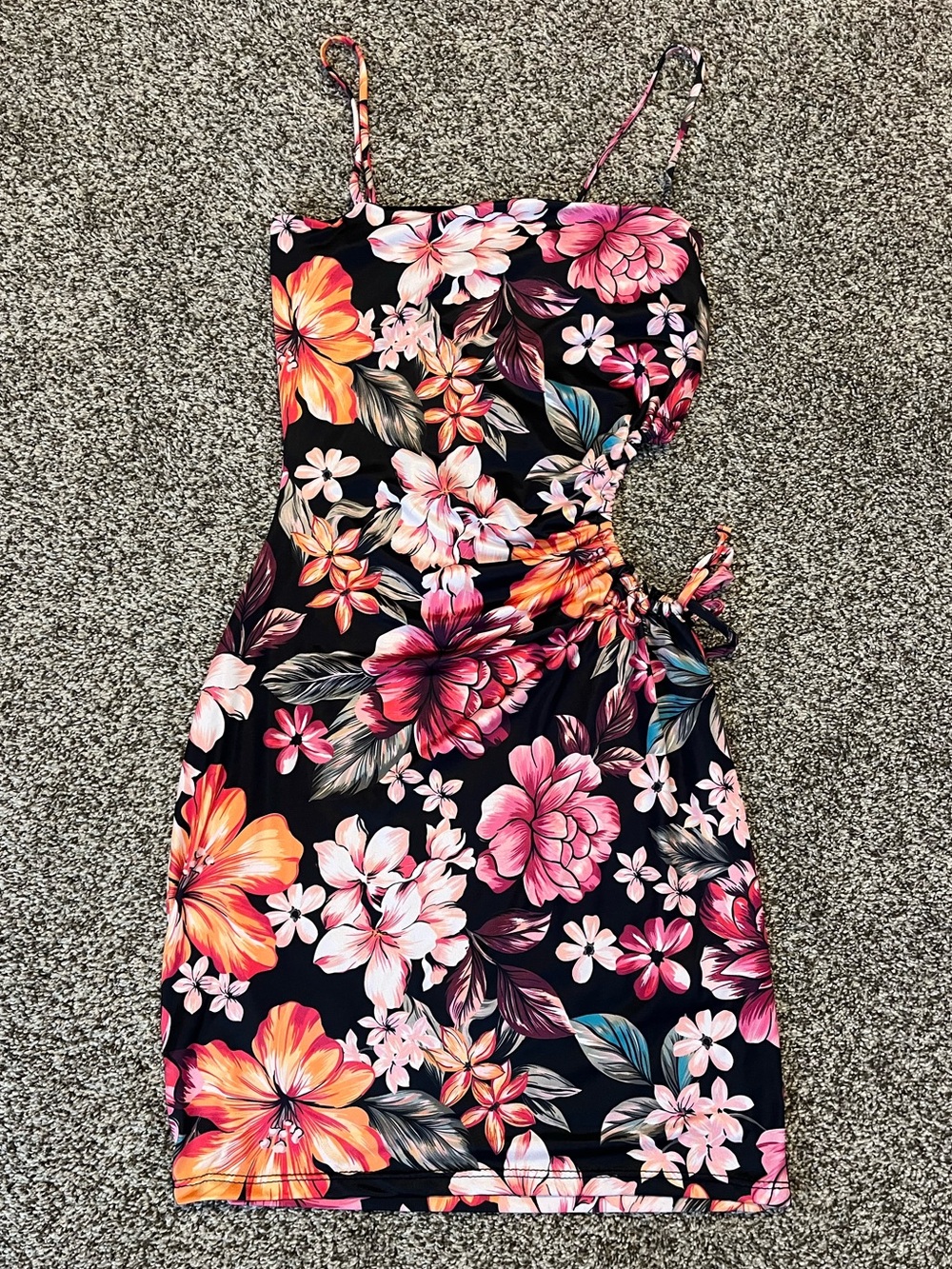 Windsor Vacay Muse Tropical Floral Knit Bodycon Mini Dress
